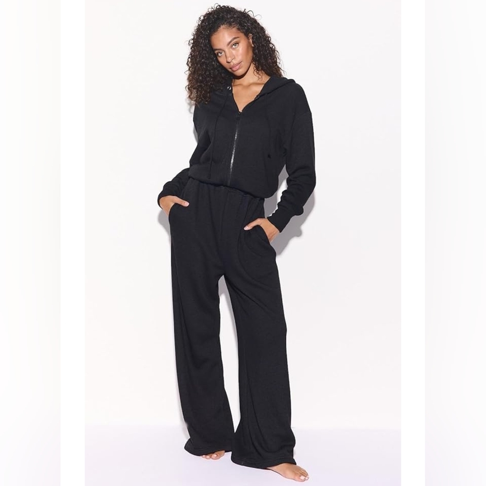 Rivet Utility Womens Manifester Jersey Jumpsuit Size M Fleece Lined Hooded Black